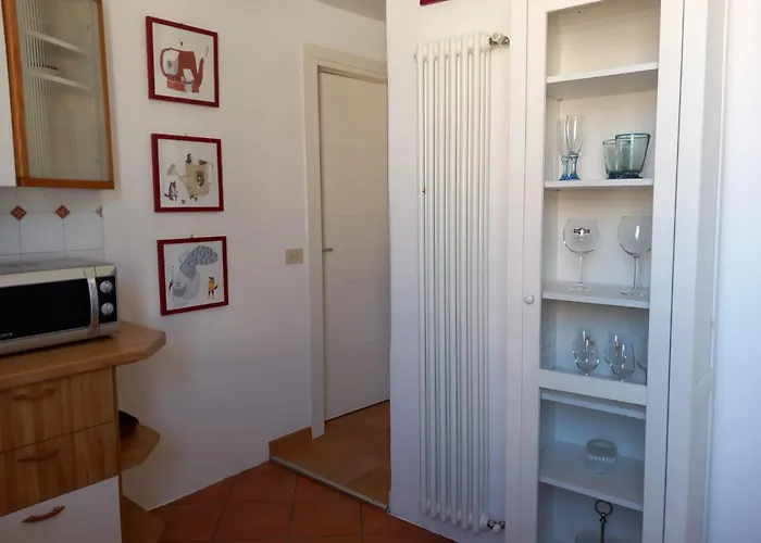 San Benedetto Apartment *