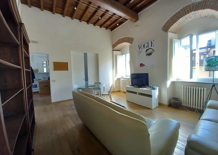 San Benedetto Apartment *