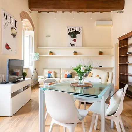 San Benedetto Apartment *